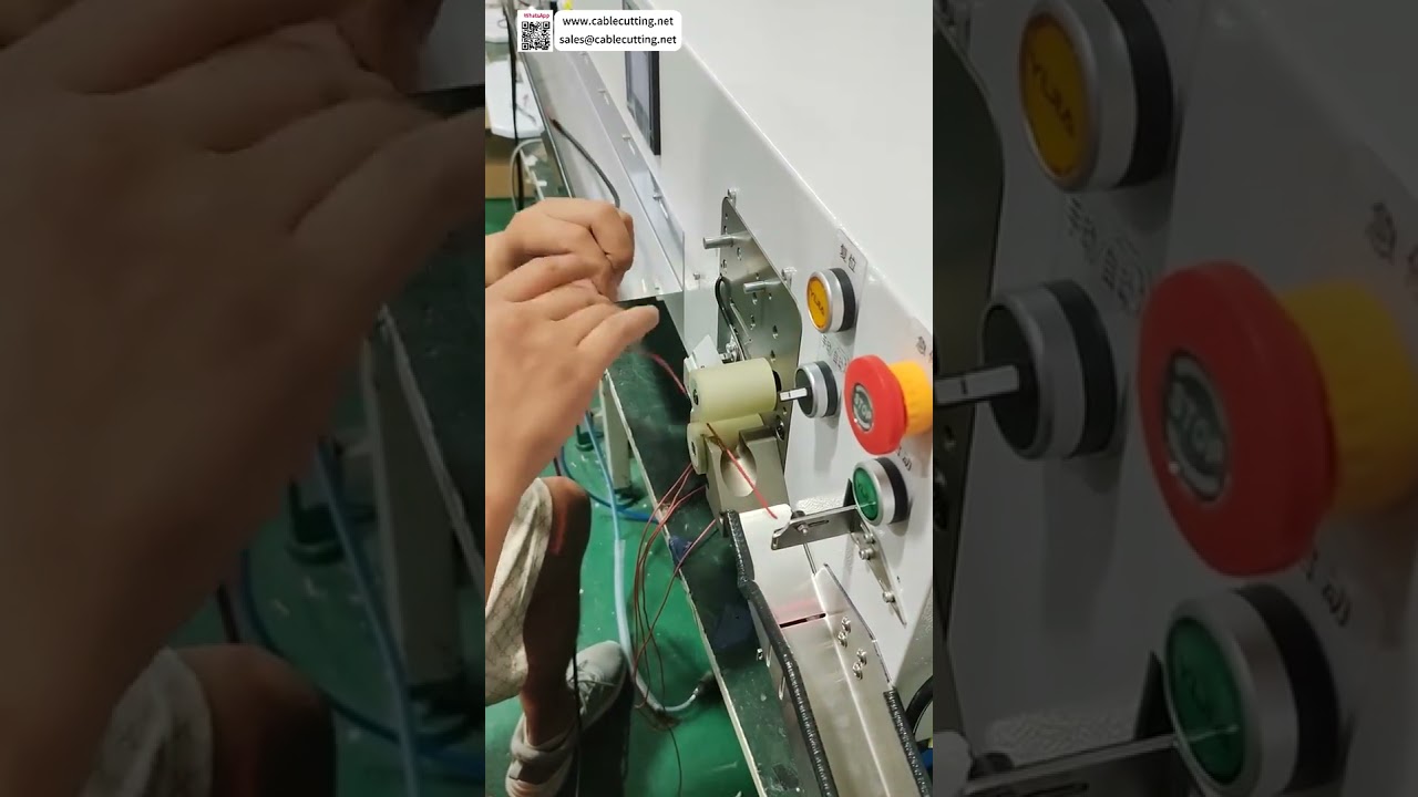 Máy luồn ống dài – Giải pháp tối ưu cho vấn đề bọc dây khó trong gia công bó dây điện