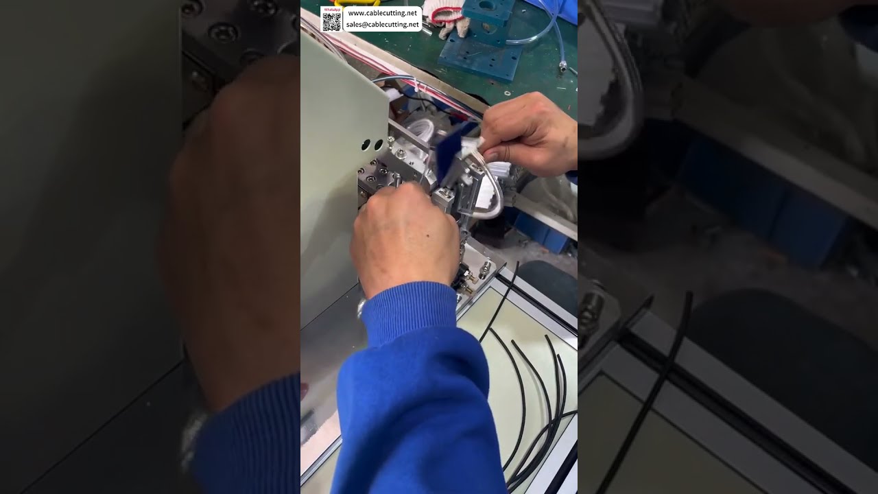 Máy gấp dây và dán nhãn động cơ Servo tốc độ cao - Phiên bản ngắn gọn, đảm bảo ứng dụng nhãn mác nhanh chóng và ổn định.