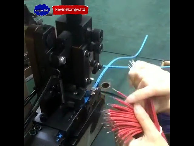 Máy bấm đầu cos đa năng từ Trung Quốc - Tương thích nhiều bộ khuôn, applicator và mold