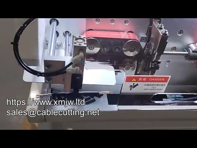 Máy tuốt dây cáp bọc nhiều lõi tích hợp trong ngoài 25mm 5 lõi – Công nghệ bóc vỏ chính xác