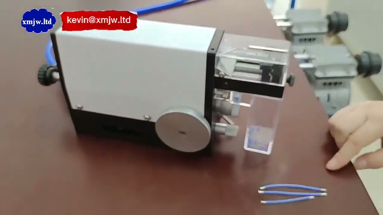 Máy tuốt dây đồng cầm tay mini - Máy bóc vỏ cáp phế liệu hiệu quả
